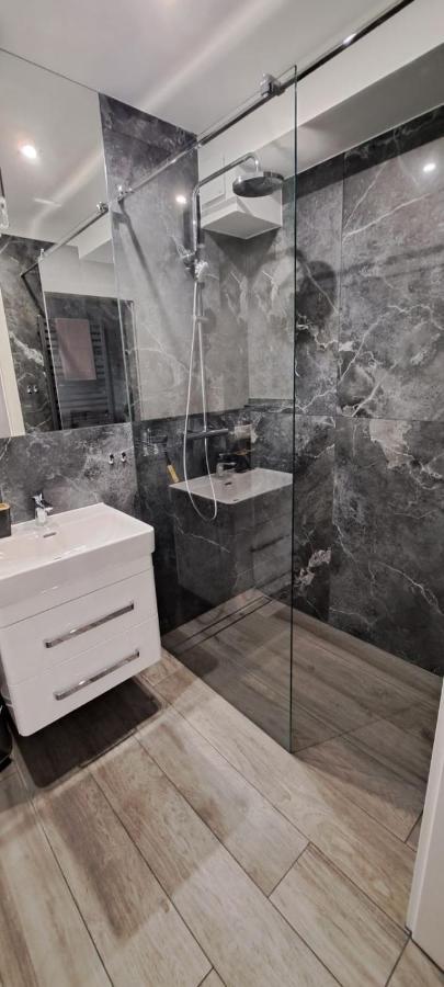 Apartament Przy Malej Panwi "I" Opole Exterior photo